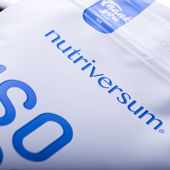 ISO PRO - 1 000 g - PURE - Nutriversum - tejcsokoládé